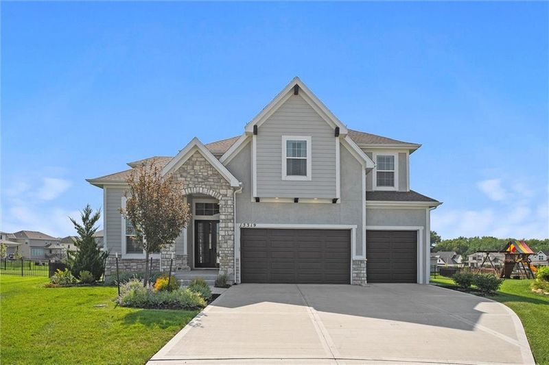 15319 W 171st Pl, Olathe, KS 66062