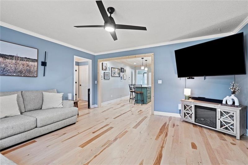 2804 N 155th Ter, Basehor, KS 66007