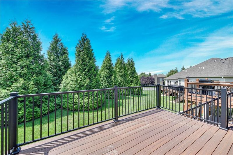 24571 W 110th St, Olathe, KS 66061