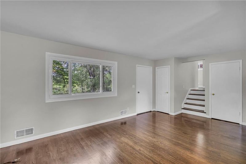 4203 E 113th St, Kansas City, MO 64137