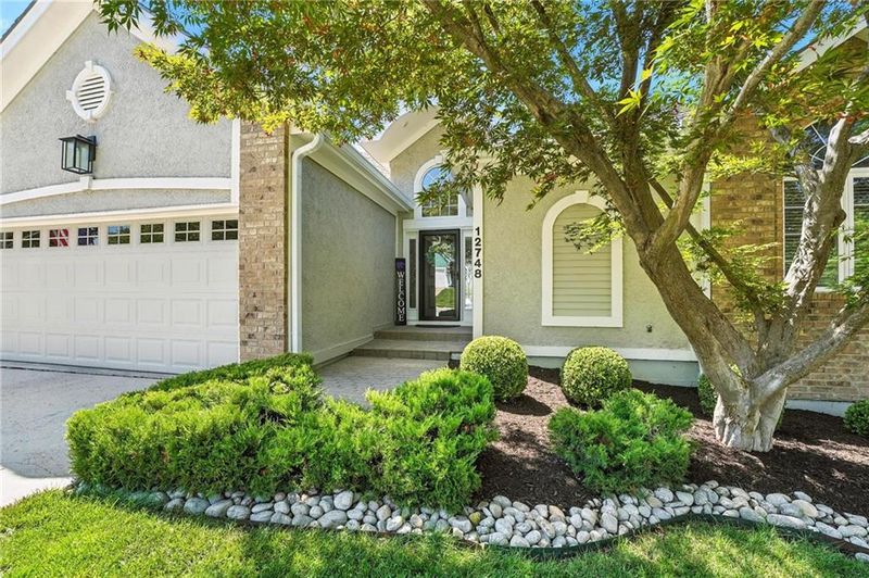 12748 S Constance St, Olathe, KS 66062
