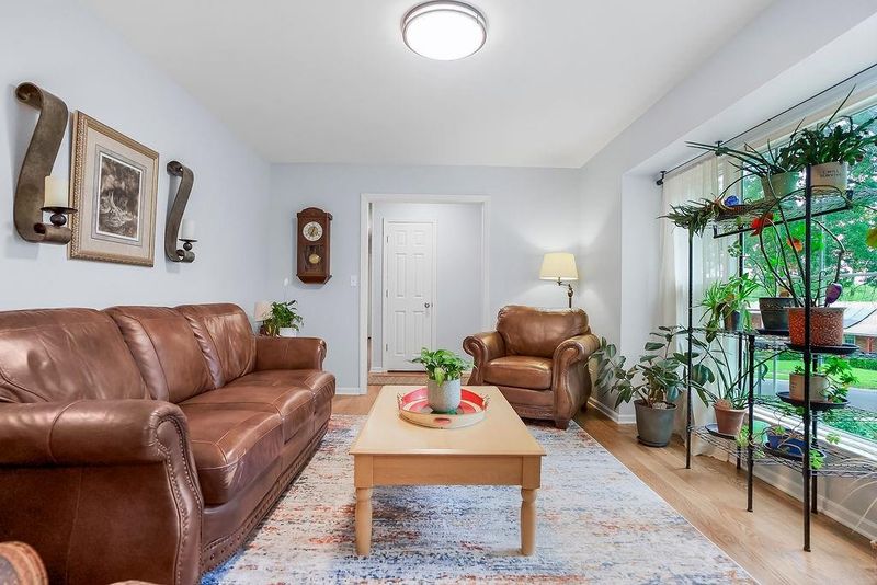 4413 E 107 St, Kansas City, MO 64137