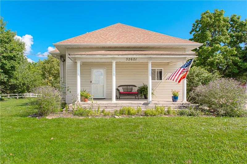 32601 Harmony Rd, Paola, KS 66071