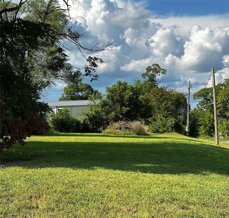 409 E Broadway St, El Dorado Springs, MO 64744