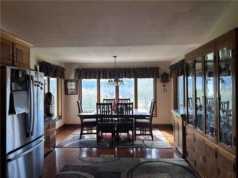 26034 SE State Route Ee Hw, Weatherby, MO 64497