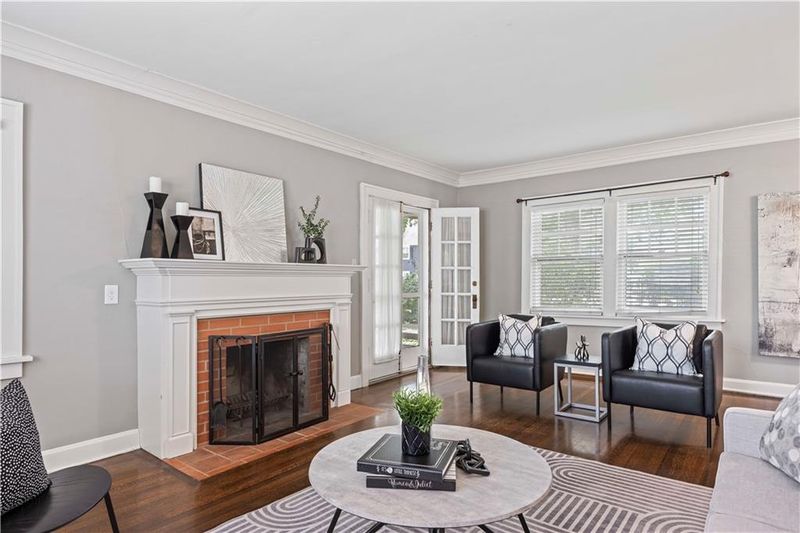 114 W 65th Ter, Kansas City, MO 64113