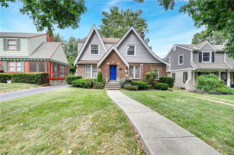 634 E 73rd Ter, Kansas City, MO 64131