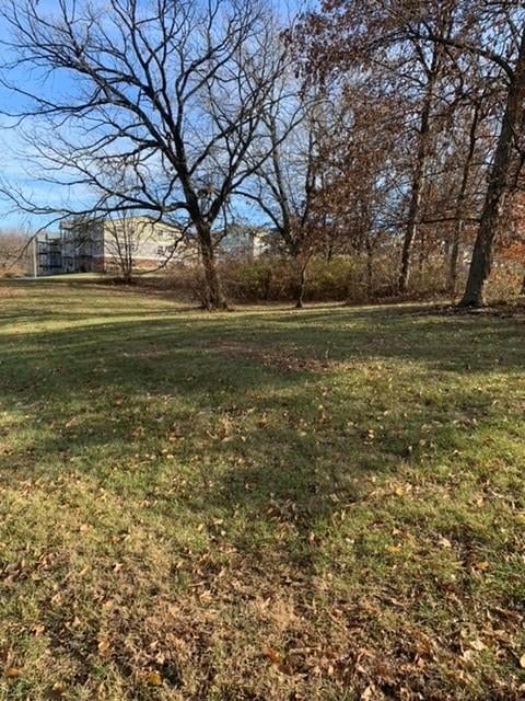 6385 Manchester Ave, Kansas City, MO 64133