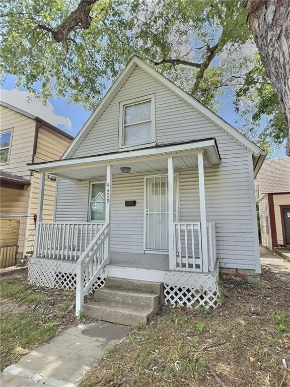 4409 E 10th St, Kansas City, MO 64127