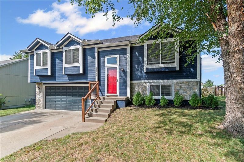 11516 N Windsor Ave, Kansas City, MO 64157
