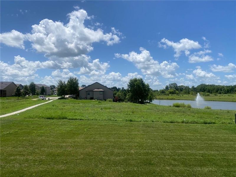18681 W 193rd St, Spring Hill, KS 66083