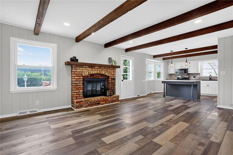 9356 Goddard St, Overland Park, KS 66214