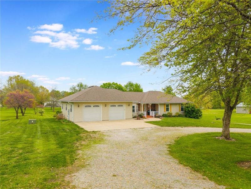 12923 N Oakland Ave, Kansas City, MO 64167
