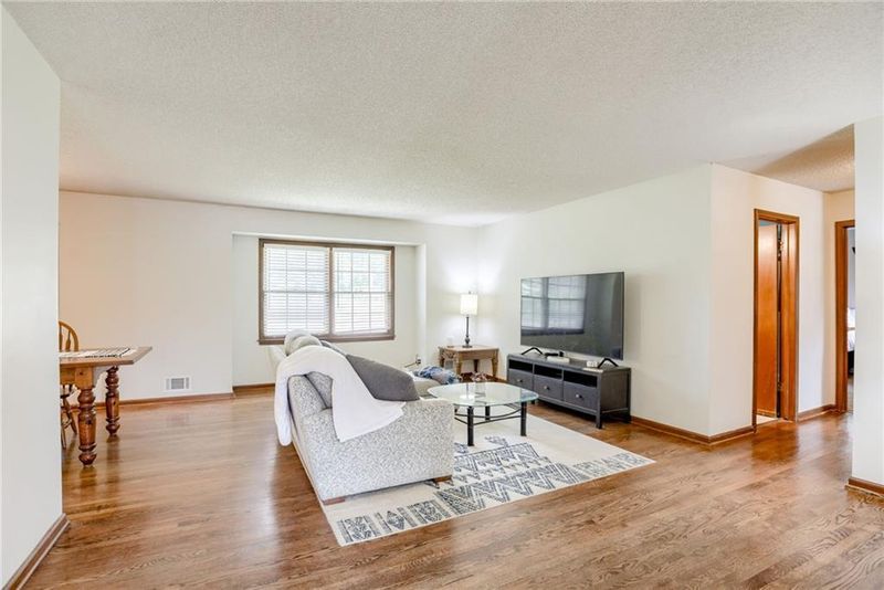 13100 E 53rd St, Kansas City, MO 64133