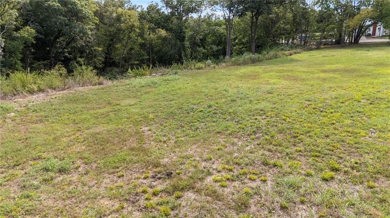 26775 W 73rd St, Shawnee, KS 66227