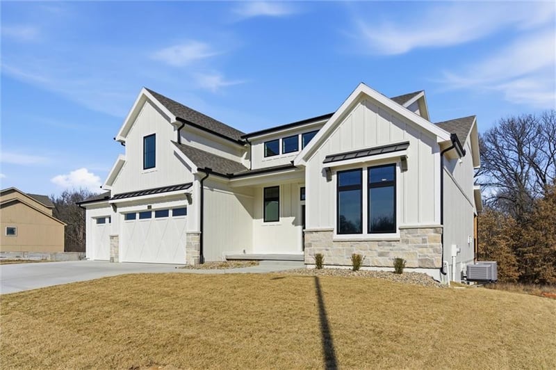 8364 NE 77th Ter, Kansas City, MO 64158