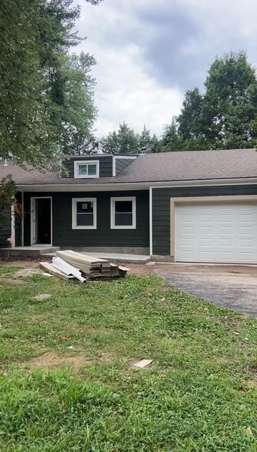 2399 NW Osage Cir, Riverside, MO 64150