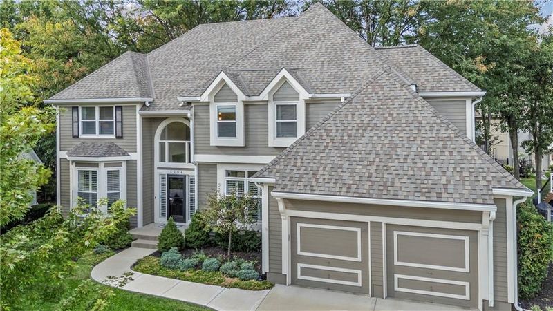 5204 W 128th St, Leawood, KS 66209