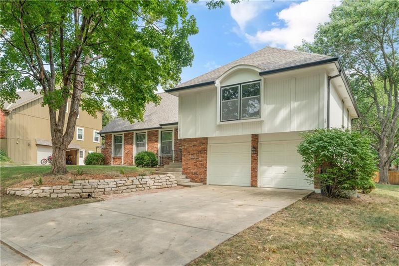 12917 Locust St, Kansas City, MO 64145