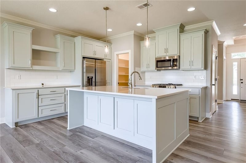 6930 W 162nd Ct, Overland Park, KS 66085