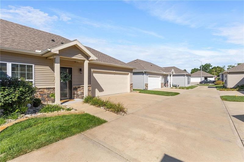 835 NE 65th Ter, Gladstone, MO 64118