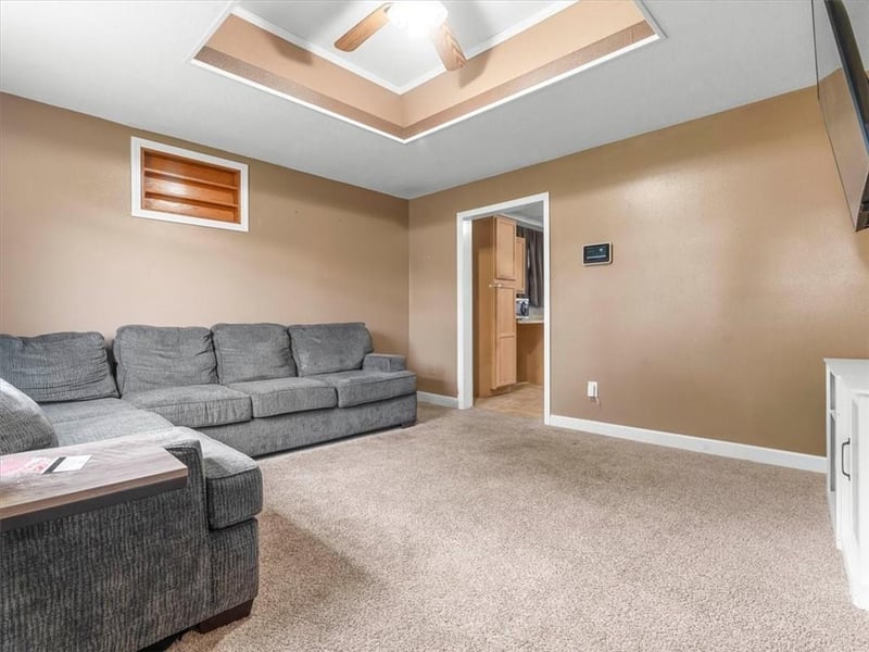 118 Alabama St, St Joseph, MO 64504