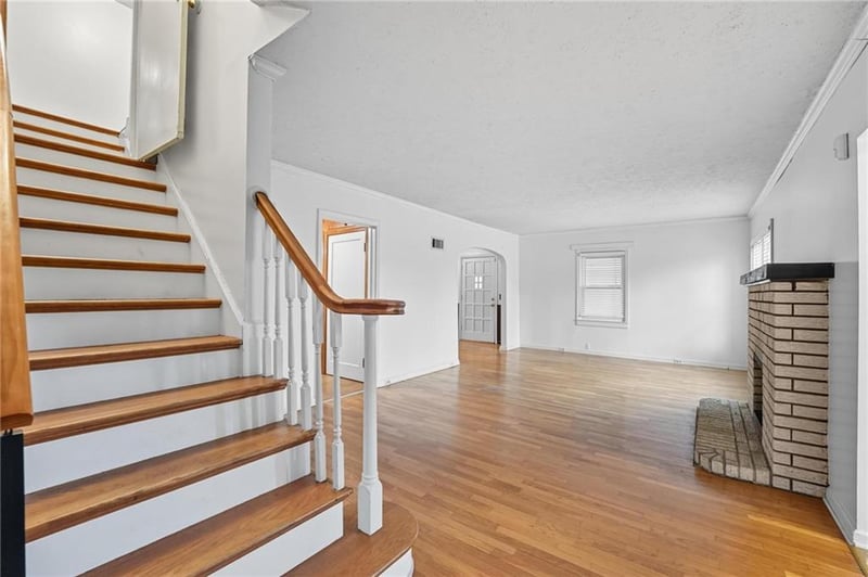 4952 N Brighton Ave, Kansas City, MO 64119