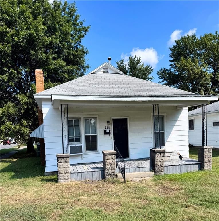 401 E 22 St, Pittsburg, KS KS