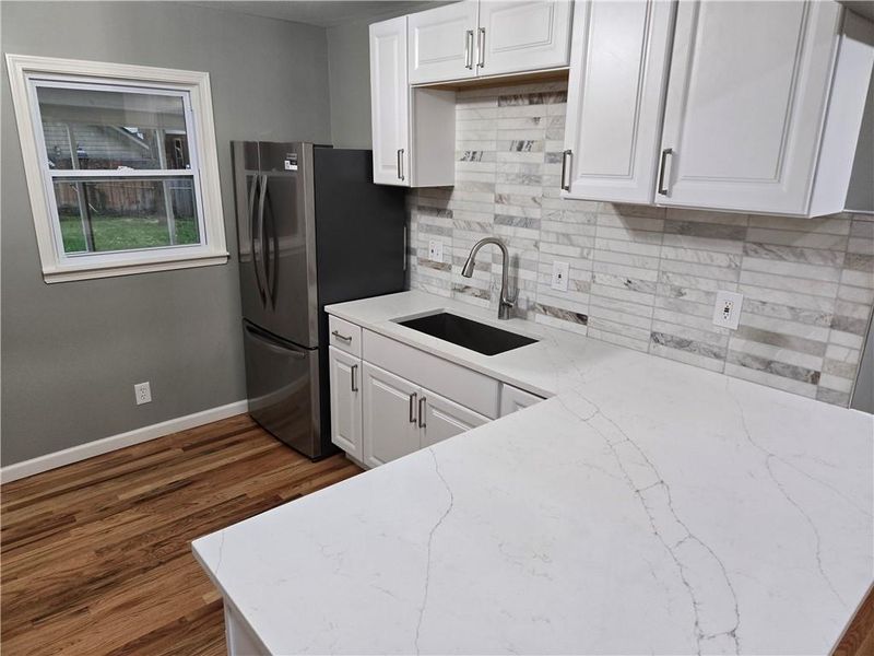 3604 Summit St, Kansas City, MO 64111