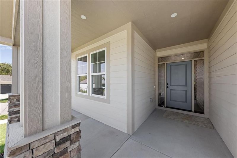 31401 W 85th Ter, De Soto, KS 66018