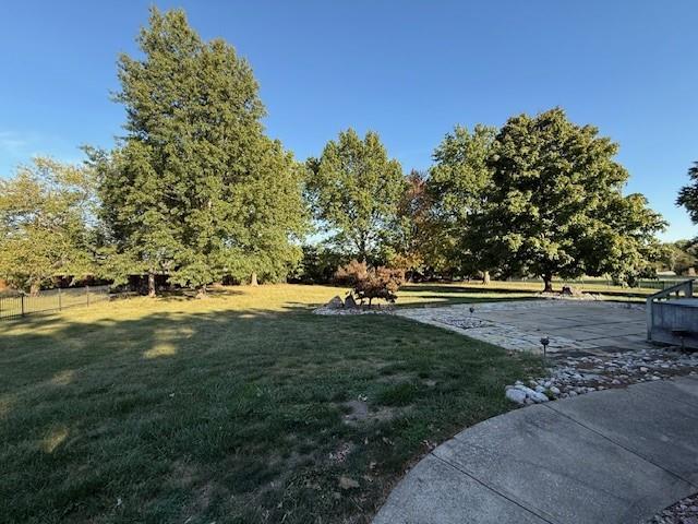 13719 Alhambra St, Leawood, KS 66224