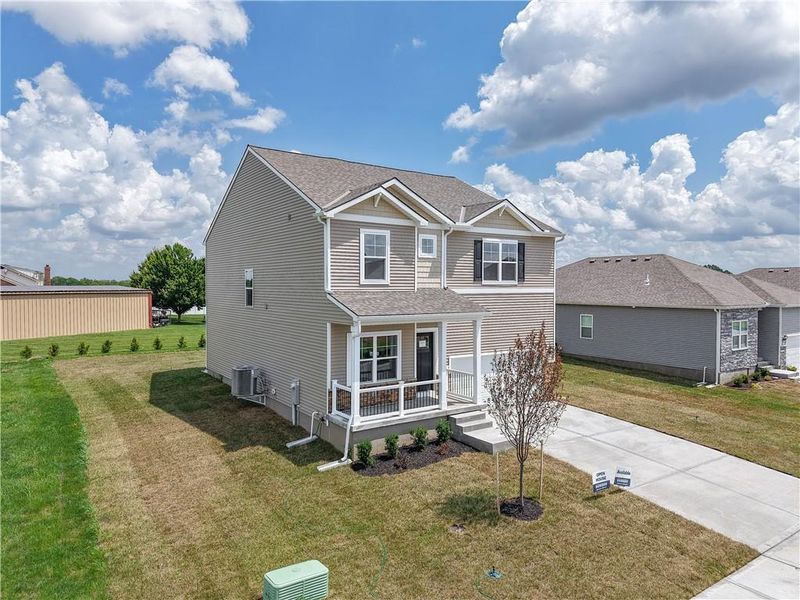 10280 Sorano Dr, Peculiar, MO 64078