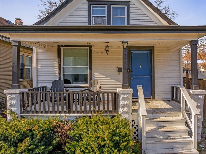 4216 Bridger Rd, Kansas City, MO 64111