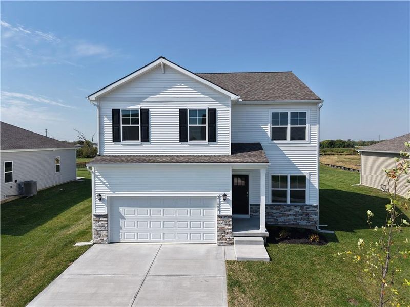 21804 Lucca Ln, Peculiar, MO 64078