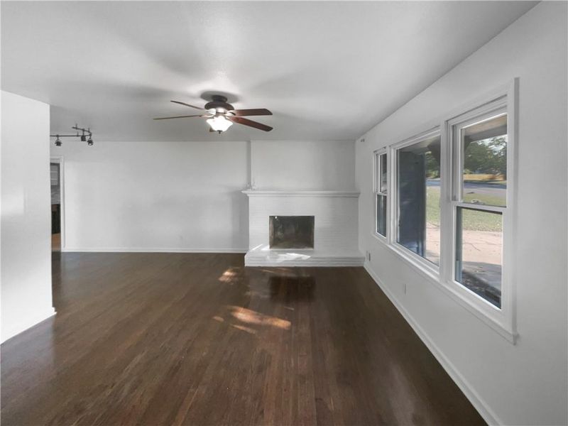 8400 Holmes Rd, Kansas City, MO 64131