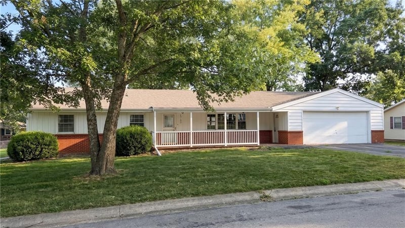 1745 Lake Trenton Dr, Trenton, MO 64683