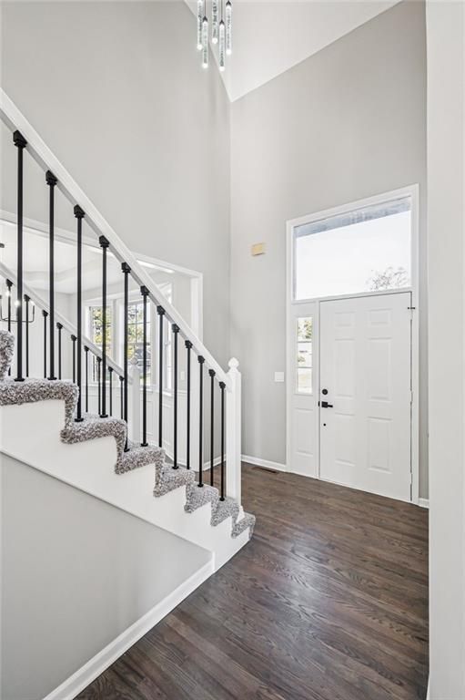 1515 Fox Run Ln, Raymore, MO 64083