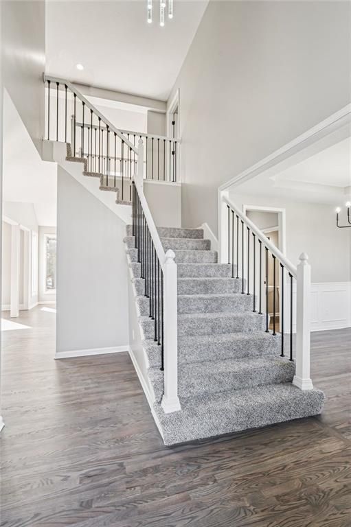 1515 Fox Run Ln, Raymore, MO 64083