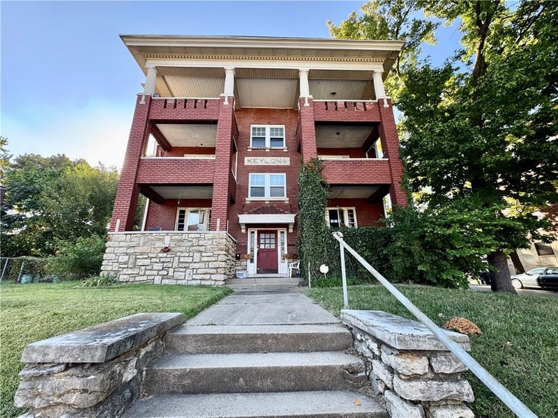 4200 Harrison St, Kansas City, MO 64110