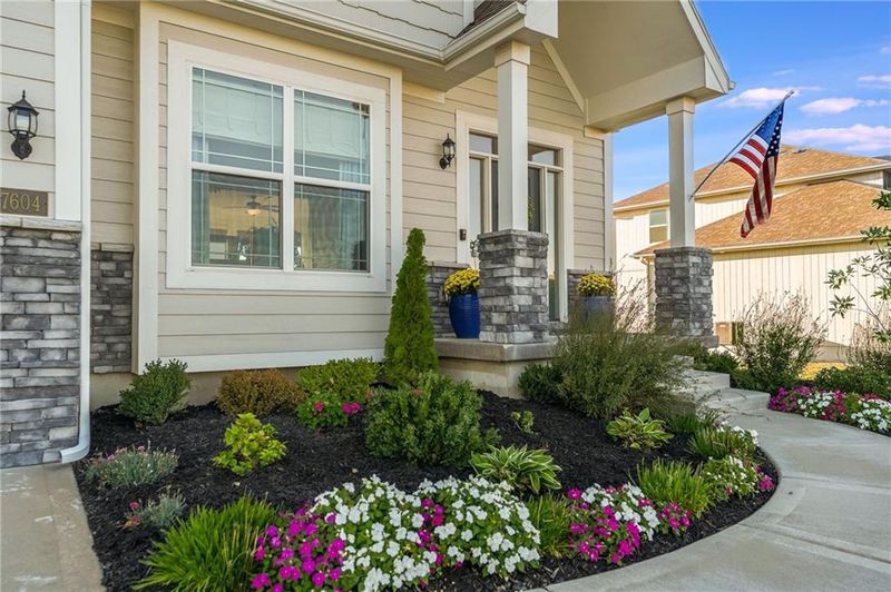 7604 N Donnelly Ave, Kansas City, MO 64158