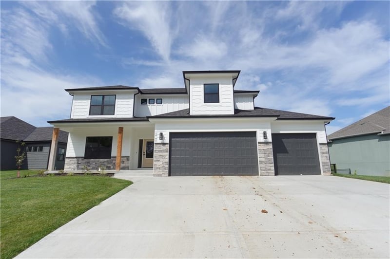 12740 NW Larkspur Ln, Platte City, MO 64079