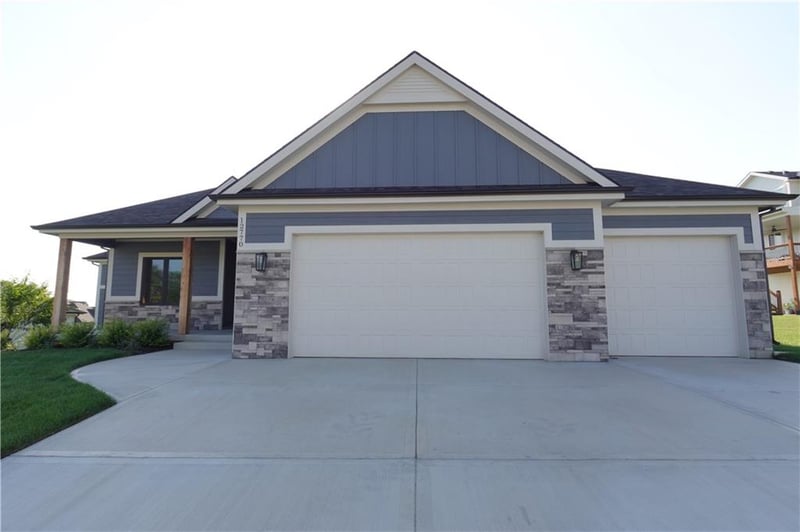 12770 NW Larkspur Ln, Platte City, MO 64079