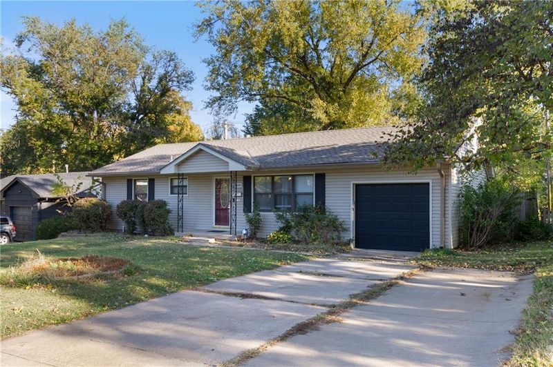 4604 E 114th Ter, Kansas City, MO 64137