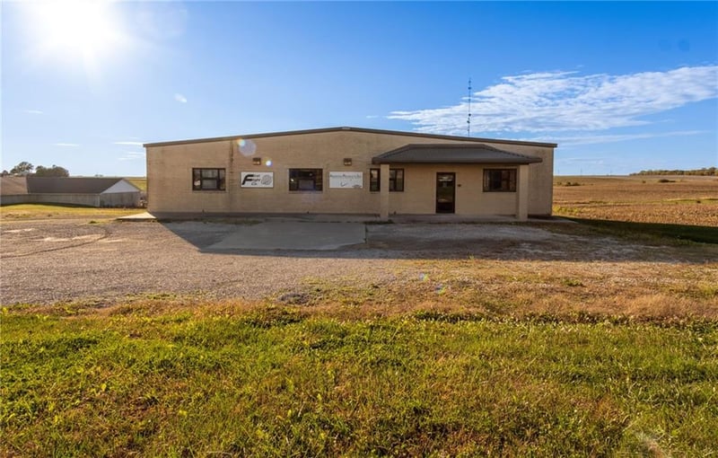 8007 Industrial Park Ln, Atchison, KS 66002