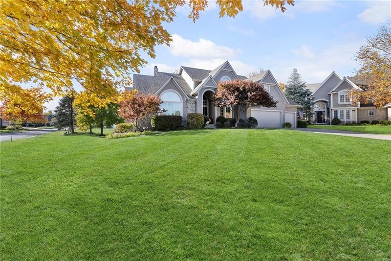 12014 W 139th Ter, Overland Park, KS 66221
