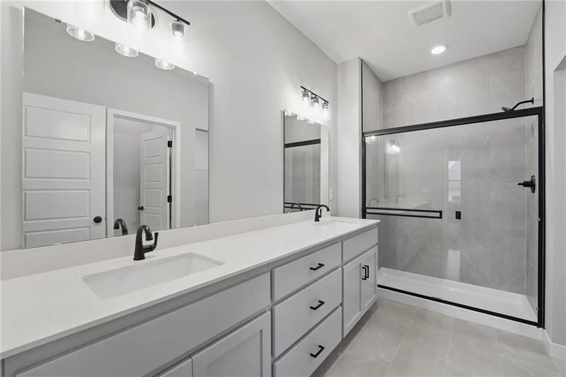 9418 NE 111th Ter, Kansas City, MO 64157
