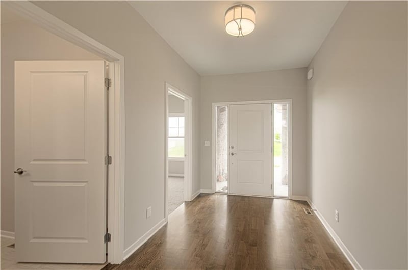 2121 Greenfield Point, Kearney, MO 64060