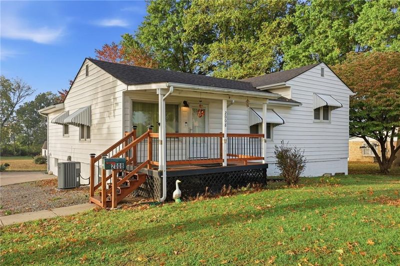 2008 S Osage St, Independence, MO 64055