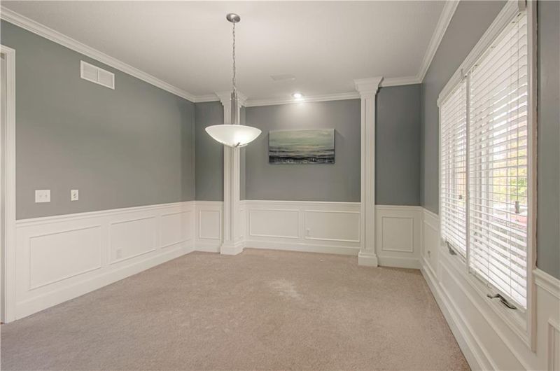 9844 Stevenson St, Lenexa, KS 66220