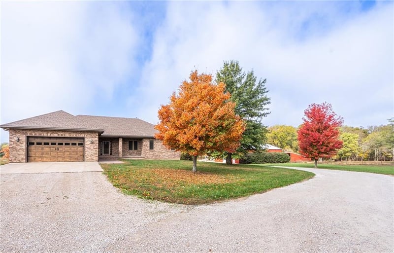 3776 Utah Ter, Wellsville, KS 66092